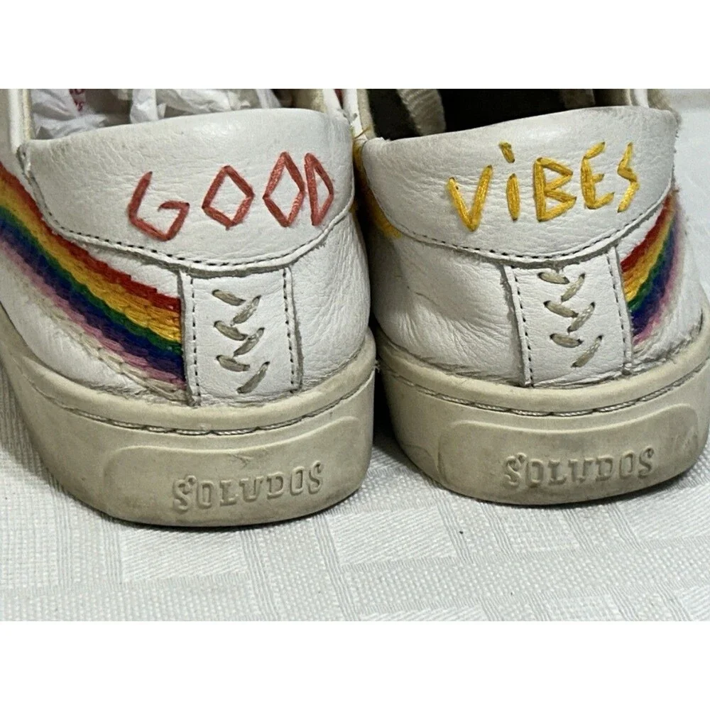 Soludos White Leather Shoe Women's Size 9 Rainbow Sunrise Embroidery Retro 80s